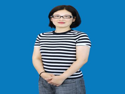 曾硯：音樂教師，高級教師，西南大學(xué)畢業(yè)，浙江省浙派名師。獲得·教育部全國音樂教教師基本功大賽二等獎，溫州市骨干教師，溫州市音樂優(yōu)質(zhì)課一等獎，溫州市藝術(shù)優(yōu)秀指導(dǎo)師，區(qū)優(yōu)秀教師，區(qū)教育系統(tǒng)工會先進個人